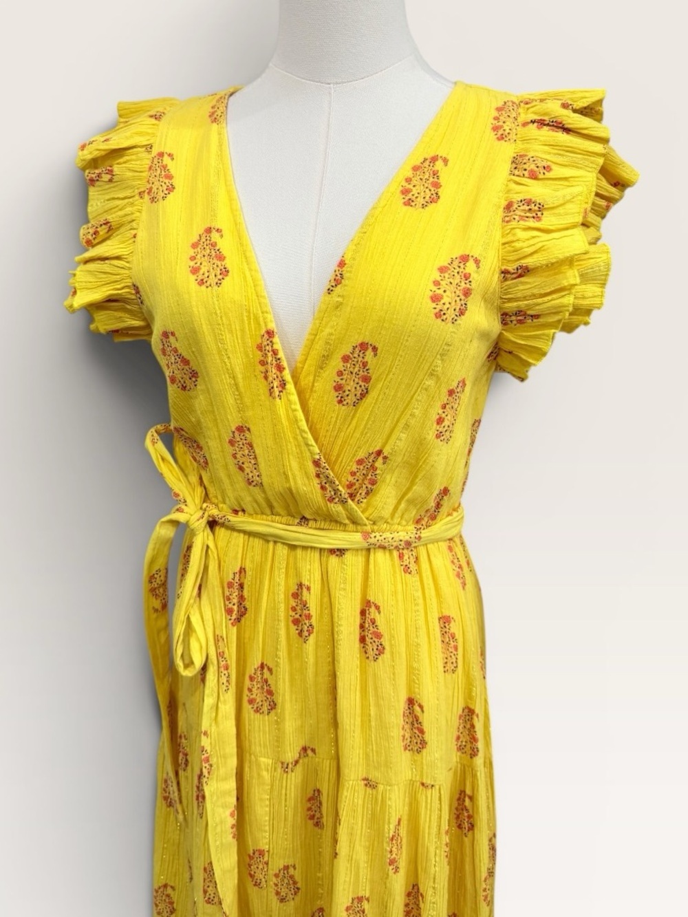 A loves A Daisy Yellow Floral Metallic V-Neck Ruffle Sleeve Tiered Maxi Dress - Picture 2 of 12